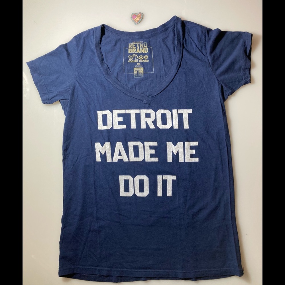 The Original Retro Brand T-shirt, size L
